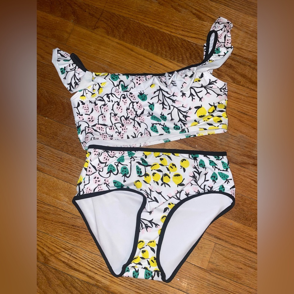 Bikini set top and bottom